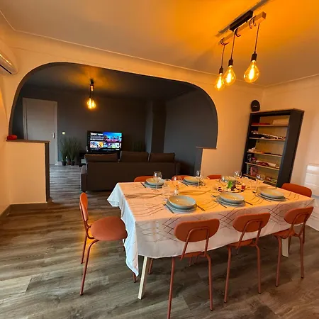 La Coutellerie - Vue Panoramique - Quartier Medieval * טייר